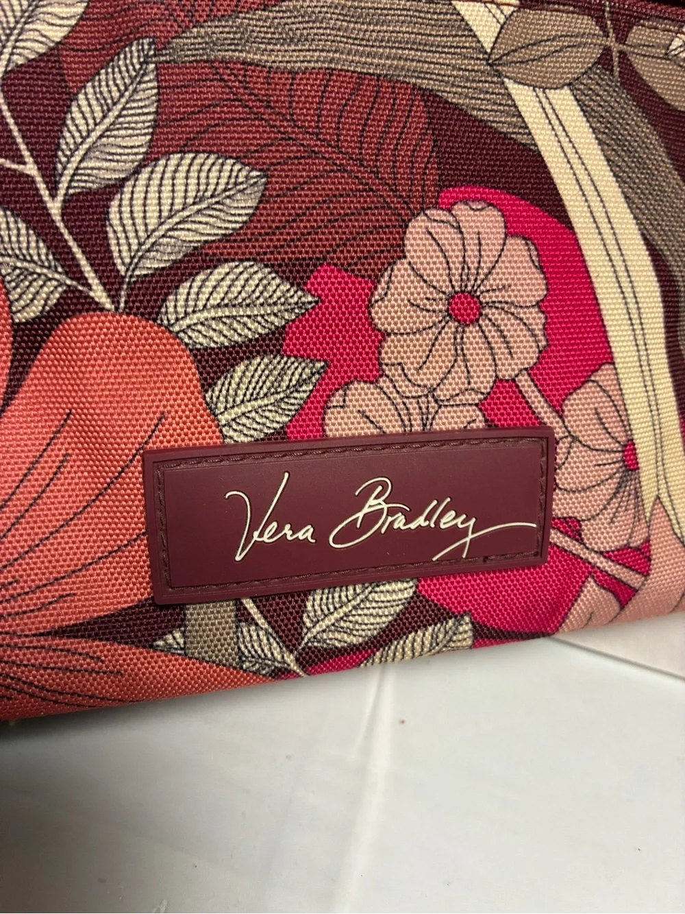 Vera Bradley Lighten Up Bohemian Blooms Cosmetic Case Red Pink Floral Retired